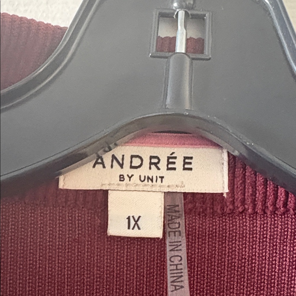 Andree by Unit EUC Maroon Corduroy Shirt/Jacket size 1X - Picture 2 of 5